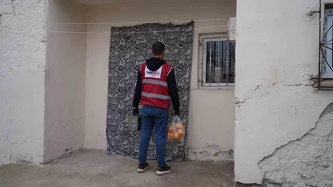 Muş'ta Kızılay Sıcak Yemek Desteği