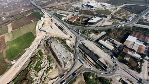 Gediz Kavşağı'ndaki Çalışmalar Devam Ediyor