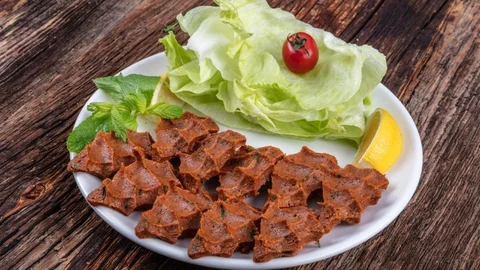 Özhan Market 2026 İçin Hazır