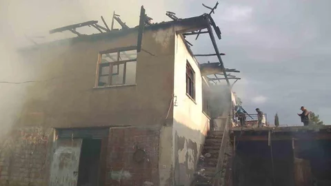 Burdur Kemer'de Ev Yangını Meydana Geldi