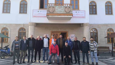 Masterler Derneği Üyeleri Kahvaltıda Bir Araya Geldi