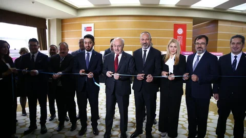 Adana'da Dijital Güvenlik Zirvesi Açıldı