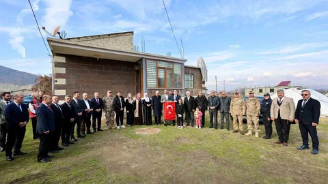 Bitlis'te Şehit Ailesine Ziyaret Gerçekleşti