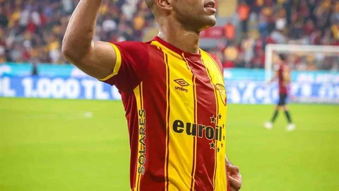 Göztepe'nin Yıldızı Juan Oluyor