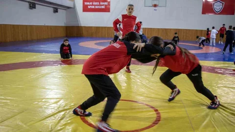 Nesrin Baş, Tokat'ta Kız Çocuklarına İlham Veriyor