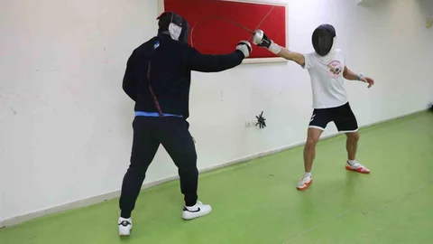 Muhammed Emir Kurtulan Uluslararası Başarı Peşinde