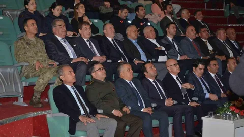 Aydın'da Bağımlılıkla Mücadele Paneli Yapıldı