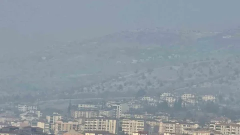 Elazığ'da Yüksek Kesimlerde Sis Etkili Oluyor