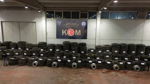 Denizli'de Kaçak Mal Ele Geçirildi