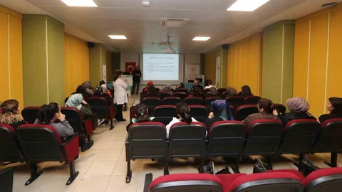 Amasya'da Hastane Personeline Eğitim Verildi