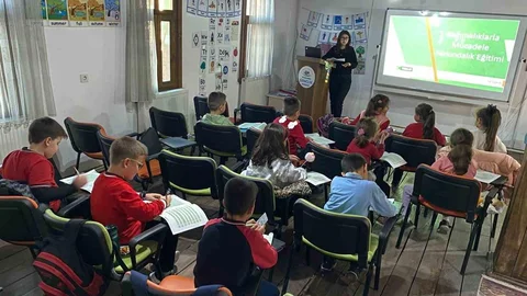 Bilecik'te Bağımlılıkla Mücadele Eğitimleri Verildi