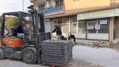 Germencik'te Belediye Çalışmaları Devam Ediyor