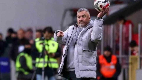 Samsunspor'da Reis Başarılı İlk Yarıyı Değerlendirdi