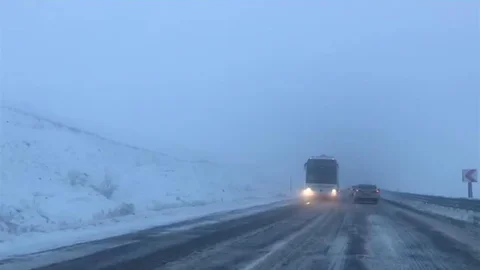 Ardahan'da Kar Yağışı Ulaşımı Etkiledi