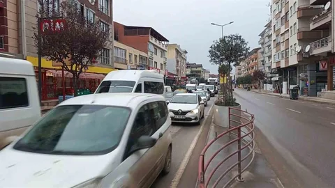 Yalova'da Trafik Yoğunluğu Sorunu