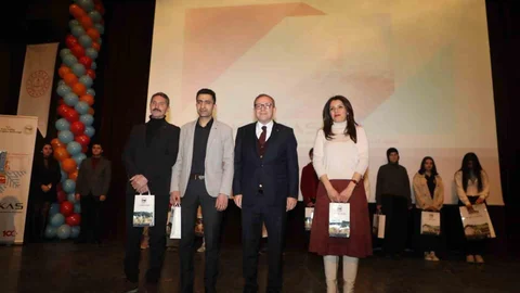 Kars’ta Kitap Okuma Ödülleri Verildi