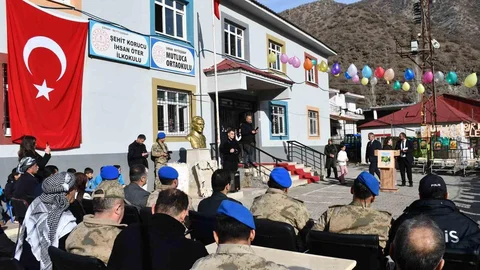 Şırnak'ta Öğrenciler Kitap Yazdı
