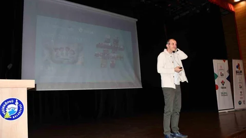 Dijital Oyun Tasarımı Semineri Gerçekleşti