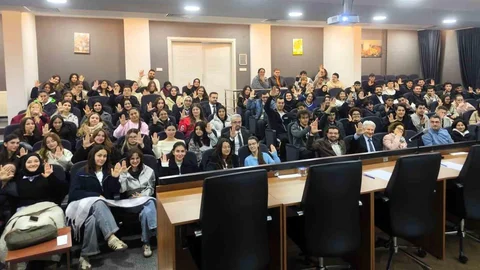 Öğrencilere Toplumsal Duyarlılık Eğitimi Verildi