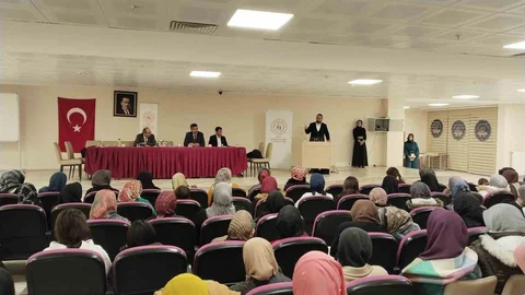 KYK Yurdunda Kandil Programı Düzenlendi