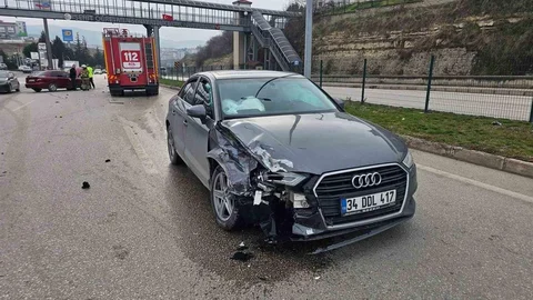 Karabük'te Trafik Kazası: İki Yaralı