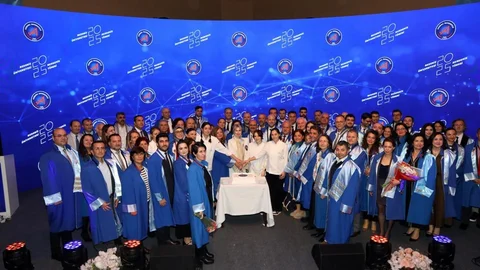 Akdeniz Üniversitesi'nde Akademik Tören Gerçekleşti