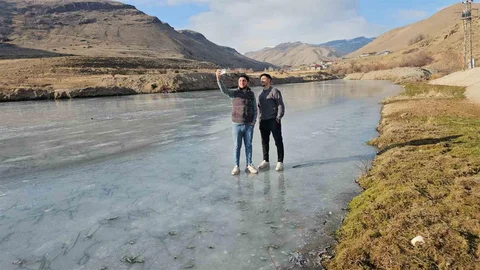 Zilan Çayı'nda Don Olayı Görüldü