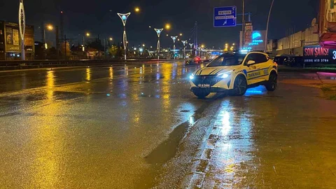 Kocaeli'de Tır Çarpan Yaya Hayatını Kaybetti