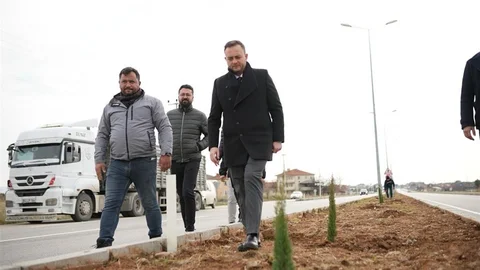 Çivril’de Peyzaj Çalışmaları Hızla Devam Ediyor