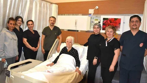 Çanakkale'de 90 Yaşındaki Hasta Ameliyatla Hayata Döndü