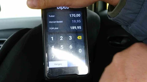 Kocaeli'de Taksici ile Kadın Yolcu Arasında Tartışma