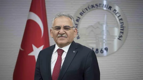 Kayseri'de Mehmet Akif Ersoy'a Saygı Duruşu