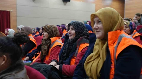 Düzce'de Narkotik Eğitimi Verildi