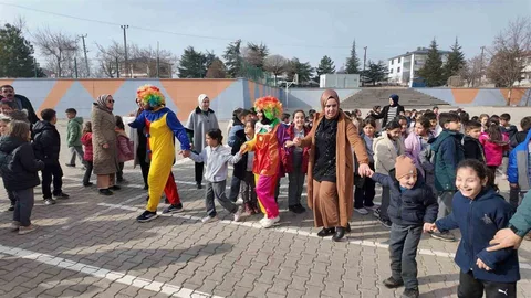 Ekinözü’nde Özel Çocuklara Eğlenceli Etkinlik Düzenlendi