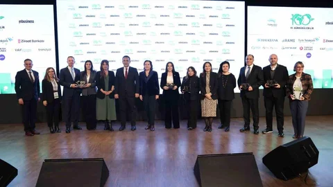 Sürdürülebilir Yüzyıl Zirvesi İstanbul'da Yapıldı