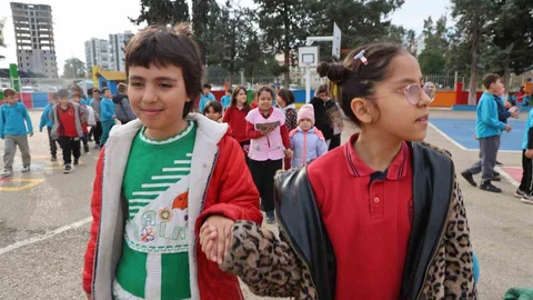 Öğrencilerden İyilik Seferberliği Adana’da