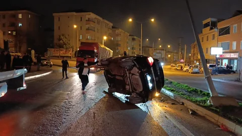 Bursa İnegöl'de Kaza: 3 Yaralı
