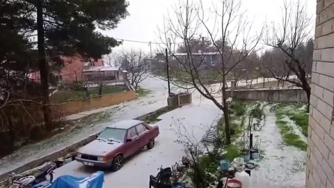 Hatay'da Dolu Yağışı Beyaza Bürüdü