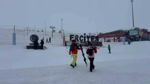 Kayseri'de Kar Yağışı Etkili Oldu