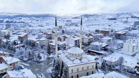 Kastamonu'da Kar Yağışı Etkili Oldu