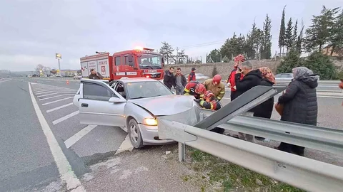 Balıkesir'de Çift Taraflı Trafik Kazası