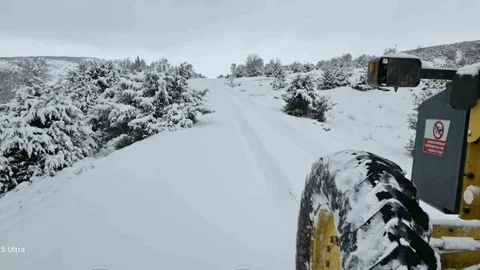 Yozgat’ta Kar Yağışı Nedeniyle Ekipler Çalışmalara Başladı