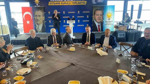 Eski Bakan Pepe'den Yalta Uyarısı