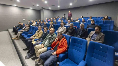 Mersin Aykome 2025 2. Genel Kurulu: 2026 Yatırımları ve Büyük Ulaşım Projeleri Masaya Yatırıldı