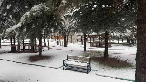 Patnos'ta Beklenen Kar Yağışı Başladı