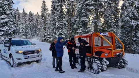 Karabük'te Karda Mahsur Kalan 11 Kişi Kurtarıldı