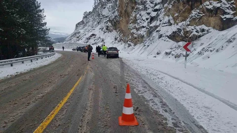 Domaniç-İnegöl Karayolunda Üç Ayrı Kaza