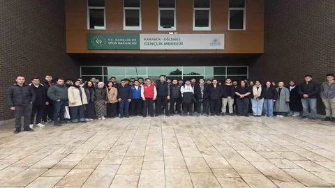 Karabük'te Bilişim Öğrencileri Gençlik Merkezini Ziyaret Etti