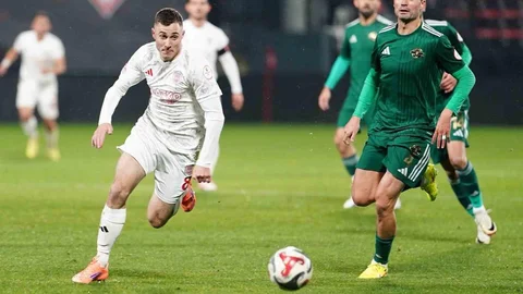 Pendikspor ve Esenler Erokspor Beraberlikte Kaldı