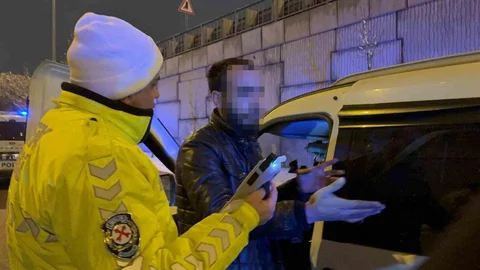 Kazalı Araçla İlerleyen Sürücü Testi Reddetti